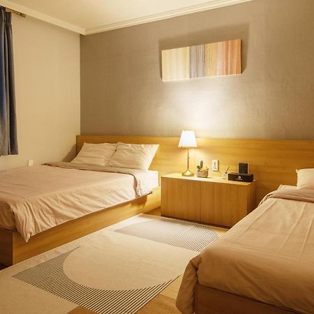 Ellui Hotel Jeju Exteriör bild